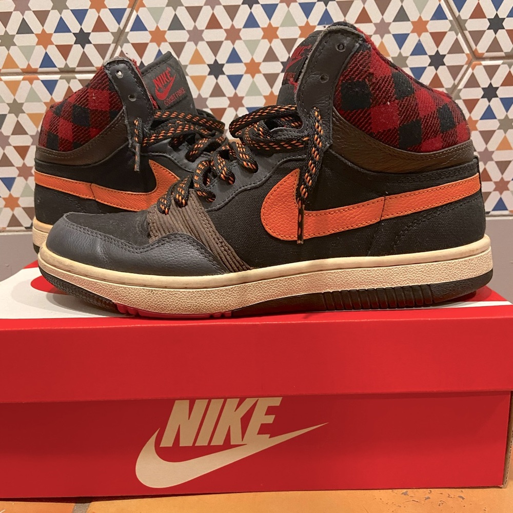 Men’s Size 9 - Nike Court Force High Buffalo Plaid Retro - 311206-082